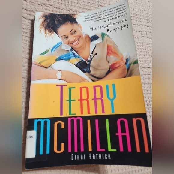Terry McMillan: The Unauthorized Biography - Picture 1 of 3